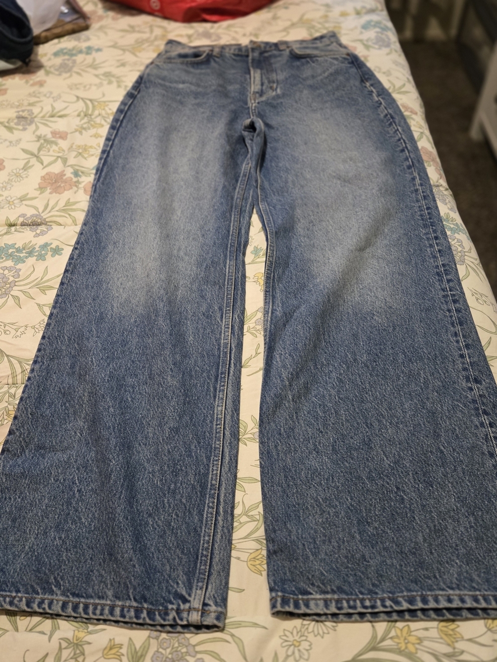 Reformation Sezane Wide-Leg Jeans in Medium Blue Wash